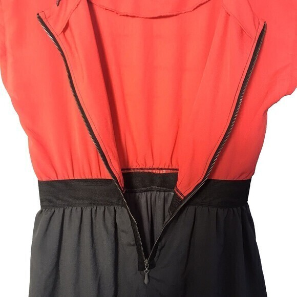 BeBop Woman's Color Block‎ Dress With Elastic Waist Band Size Large - Picture 3 of 8